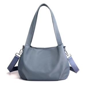 Bolso Tote Multifuncional de Nailon de Alta Calidad para Mujer, Bolso Bandolera Casual de un Solo Hombro, Color Sólido, Estilo Coreano - Product Image 5