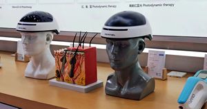 Portable CE LLLT Cheveux Laser Cap Thérapie Par La Lumière Rouge 204 Diode Laser Cap Laser Chapeau Pour La Croissance Des Cheveux Traitement Anti-Perte De Cheveux Thérapie - Product Image 3