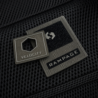 Patch thermocollant personnalisé en TPU argenté brillant, logo métallique en relief 3D pour chapeau, veste, sac