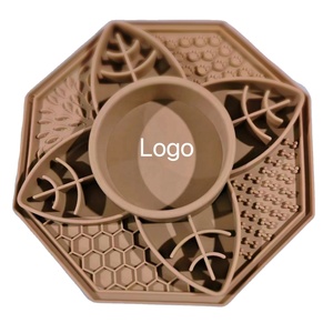 Tapis à lécher <span class=keywords><strong>Mandala</strong></span> Octogonroud avec logo personnalisé Bols et mangeoires pour animaux de compagnie Fleur de chien en forme d'octogone Tout en un Silicone de qualité alimentaire 50pcs - Product Image 1