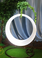Chaise suspendue en plastique éclairée par LED moderne pour patio, jardin, cour ou hôtel, style contemporain