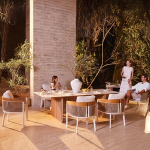 Muebles <span class=keywords><strong>de</strong></span> Patio para Hotel <span class=keywords><strong>de</strong></span> Lujo Artie, Mesa <span class=keywords><strong>de</strong></span> Comedor <span class=keywords><strong>de</strong></span> Madera, Muebles Modernos para Exteriores, Mesa y Silla para <span class=keywords><strong>Restaurante</strong></span> - Product Image 1