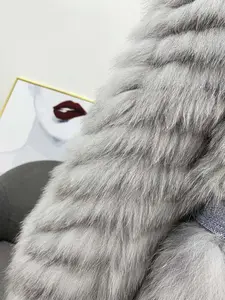 Прямая продажа с фабрики, зимнее Серое Женское пальто из натурального меха лисы