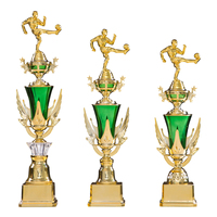 Coupe de trophée en plastique à base dorée, très vendue, avec impression UV et design assemblable pour match de football AD20-2 Taille M