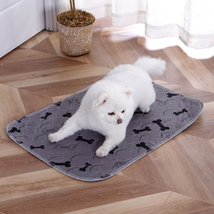 Meistverkaufte Wiederverwendbare Welpenunterlagen Waschbare Wasserdichte Super Saugfähige Rutschfeste Hunde-Pipi-Pads für Haustiertraining - Product Image 5