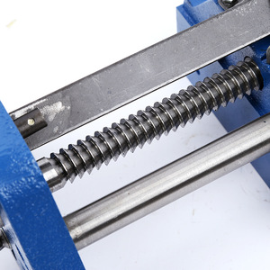 Vente en gros d'usine Étau de menuisier rapide en fonte de 7 pouces, pince manuelle pour le travail du bois, pince de maintien - Product Image 3