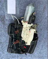 Mécanisme de verrouillage avant gauche pour Rolls-Royce Phantom 51217202141