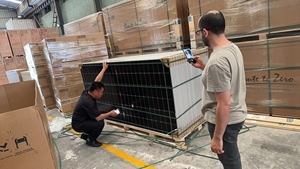 Paneles Solares Fotovoltaicos Bifaciales Longi Solar de 455W, 550W, 580W, 600W, 700W para Kits Solares Domésticos LR5-72HTH 560-585W - Product Image 3