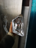 Ligne de production automatique de pulvérisation UV CCZK-UVA pour le traitement par pulvérisation en masse des réflecteurs en plastique des lampes de voiture