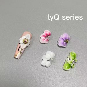 Yan çiçek 3D akrilik çiçekler tırnak sanat dekorasyon (inci taklidi ile) Floret tırnak mücevheri 3D çiçek Petal el yapımı tarzı