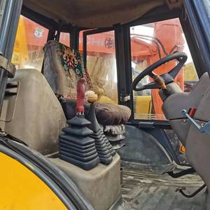 Chargeuse-pelleteuse JCB 4CX d'origine britannique en vente, bon état et prix bas, peinture d'origine, faible nombre d'heures, JCB3cx JCB4cx CASE580N CASE580L - Product Image 3