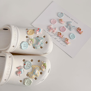 Breloques de chaussures en forme de dessin animé détachables et adorables, boucles et accessoires décoratifs pour garçons et filles - Product Image 3