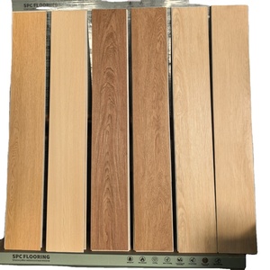 <span class=keywords><strong>Planche</strong></span> de vinyle SPC confortable de 5 mm avec sous-couche intégrée, imperméable et ignifuge, garantie de 5 ans, installation par clic, design moderne - Product Image 1