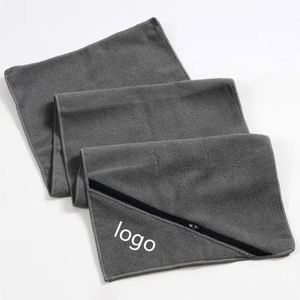 Serviette de sport et de voyage en microfibre suédée légère et recyclée à séchage rapide, logo personnalisé - Product Image 1