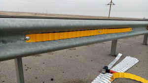 Cintas Reflectantes 3M, Película Reflectante para Carreteras, Línea de Protección de Barandas, Delineador Reflectante - Product Image 4