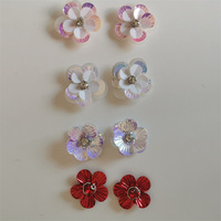 Mini-perles de fleurs en sequins, perles de rose avec feuille pour robe, accessoires de bricolage, sacs, décorations