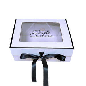 Caja de Pastel Plegable Magnética Personalizada de Grado Alimenticio con Ventana, Empaque de Lujo para Pasteles, Galletas, Cupcakes, Postres, Caja de Regalo para Panadería - Product Image 1