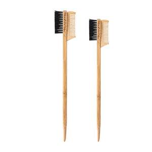 Pinceau à sourcils multifonction en bois avec peigne et poils pour le maquillage et le coiffage - Product Image 1
