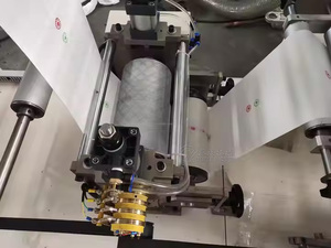 Máquina de tamaño pequeño para negocios familiares Línea de producción de máquina de fabricación de papel tisú de servilletas completamente automática del fabricante de China - Product Image 6