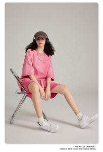 T-shirts Streetwear personnalisés pour femmes tricotés 100% coton délavé couleurs dégradées respirant doux anti-rétrécissement - Product Image 4