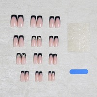 Uñas Postizas K004 Negras con Diseño de Mariposa y Diamantes de Imitación, Estilo Chica Moderna, ABS Premium, Disponibles en Stock, MOQ1, Venta al Por Mayor, Fácil Aplicación