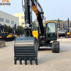 Excavatrice sur chenilles d'occasion HYUNDAI HX220HD de 22 tonnes, de taille moyenne à lourde, d'origine coréenne, pour travaux d'ingénierie municipale - Product Image 5