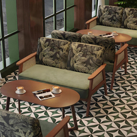 Tables et chaises de restaurant en rotin et bois massif de style Asie du Sud-Est, mobilier de café, banquette de café, canapé