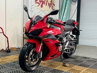 Moto de course sportive QJMOTOR SRK800RR Sai800 RS 778cc 4 cylindres
