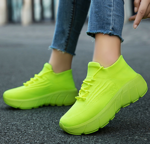 Scarpe da Passeggio R Fashion, Sneakers Traspiranti Leggere e Comode per l'Uso Quotidiano in Città - Product Image 4