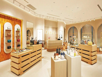 Élargir la portée de la marque |   Aménagements de magasin, présentoirs de vente au détail, portants à vêtements et accessoires de décoration pour boutiques de mode et de vente au détail