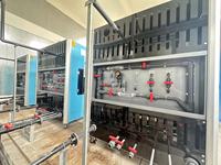 Chinesischer Hersteller 100-10000 G/Stunde PLC-gesteuerter Chlordioxid-Generator mit Druckbehälterpumpe 1 Jahr Garantie zum Verkauf