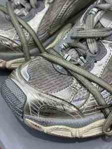 Factory Wholesale of High-quality Designer Luxurious Casual Shoes, Breathable and Anti-slip Sports Shoes, and Skate Shoes. - Product Image 6