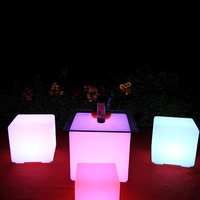 Cube lumineux LED 3D décoratif pour l'extérieur, avec changement de couleur RVB, pour bar / boîte de nuit / fête / mariage
