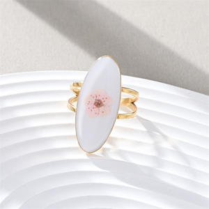 Anillo de acero inoxidable con goteo de aceite personalizado, flor ovalada, luz Simple, anillo de flores secas inmortales de lujo para mujer, venta al por mayor - Product Image 5