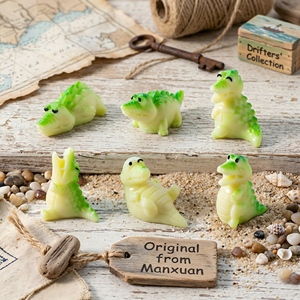 <span class=keywords><strong>Figurine</strong></span> DIY Artisanale Innovante et Charmante en Résine Atmosphérique, Tête de Crocodile Peinte à la Main, Finition Artisanale, Série Mythic Sentinels Forestcore - Product Image 1