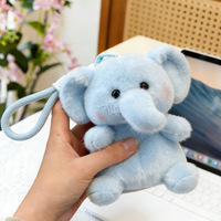 Lot de mini-porte-clés en peluche animaux mignons, collection de jouets en peluche doux dinosaures, pandas, renards pour cadeaux promotionnels de fête