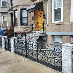 Tùy Chỉnh Độc Đáo Ngoài Trời Cầu Thang Kim Loại Lan can Lan can Hàng Rào Dễ Dàng Để Cài Đặt Bên Ngoài Wrought Sắt Hiên Lan can Cho Nhà - Product Image 1