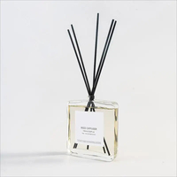 Diffuseur de roseaux d'huile parfumés, pour la maison, les jardins parfumés, produit de soins
