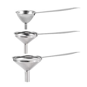 Juego de 3 embudos de acero inoxidable con mango largo para colar aceite y vino, uso en cocina, color plateado - Product Image 5