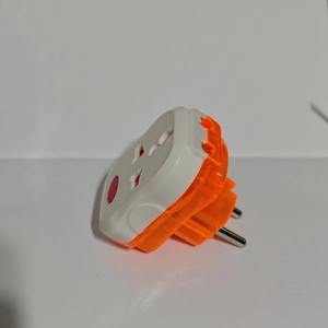 JMDQ ปลั๊กแปลงไฟแบบยุโรป 100-240V วัสดุ ABS พร้อมไฟแสดงสถานะสำหรับเครื่องใช้ไฟฟ้าในครัวเรือน - Product Image 2