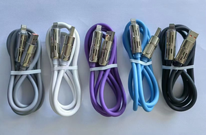Câble de charge rapide pour téléphone portable 4-en-1 avec écran LED super rapide, USB, silicone souple, charge rapide 240W - Product Image 6