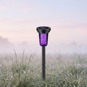 Dispositivo Solare Anti-Insetti, Repellente per Zanzare con Shock Elettrico, LED Impermeabile per Esterni, Giardino, Cortile, Prato, Trappola Luminosa Viola - Product Image 1