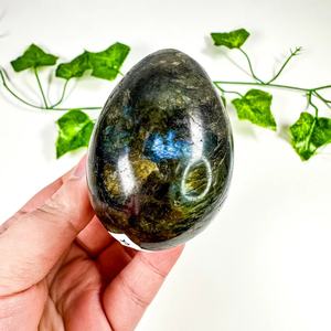 Vente en gros d'œufs miniatures en labradorite bleue naturelle sculptés à la main, décoration d'intérieur, style Feng Shui, cadeau d'anniversaire - Product Image 6