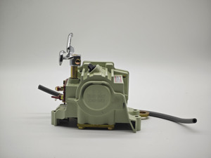Недорогой мотоцикл <span class=keywords><strong>100cc</strong></span> 200cc трехколесный велосипед Reickshaw коробка передач Tuktuk 3 колеса двигателя заднего хода коробка передач Назад 14-17 передний вал Padel - Product Image 4