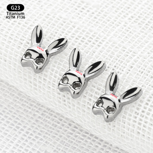 Clous d'oreilles en titane en forme de lapin 6,4 mm G23 ASTM F136 Bijoux de piercing - Product Image 3