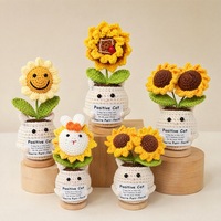 Ornement de pot de fleurs en crochet fait main, motif tournesol mignon, pour soutien émotionnel, avec étiquette positive, cadeau personnalisé