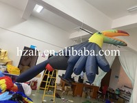 Toucan gonflable d'oiseau pour la décoration de plafond Modèle animal géant pour l'événement sur le thème tropical
