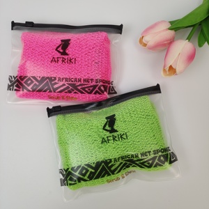 <span class=keywords><strong>Sac</strong></span> à fermeture éclair <span class=keywords><strong>en</strong></span> PVC personnalisé de haute qualité <span class=keywords><strong>sac</strong></span> <span class=keywords><strong>en</strong></span> <span class=keywords><strong>plastique</strong></span> de couleur noire pour filet africain éponge maquillage <span class=keywords><strong>sac</strong></span> à fermeture éclair - Product Image 1