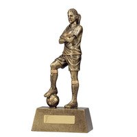 Trophée de football féminin en résine dorée fait main WeiVista avec sculpture peinte à la main pour la coupe de ligue des jeunes