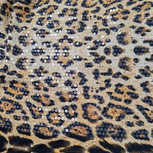 Tela de Lentejuelas Bordadas con Estampado de Leopardo Elástica de 3mm, Precio de Fábrica al por Mayor, en Existencia - Product Image 1